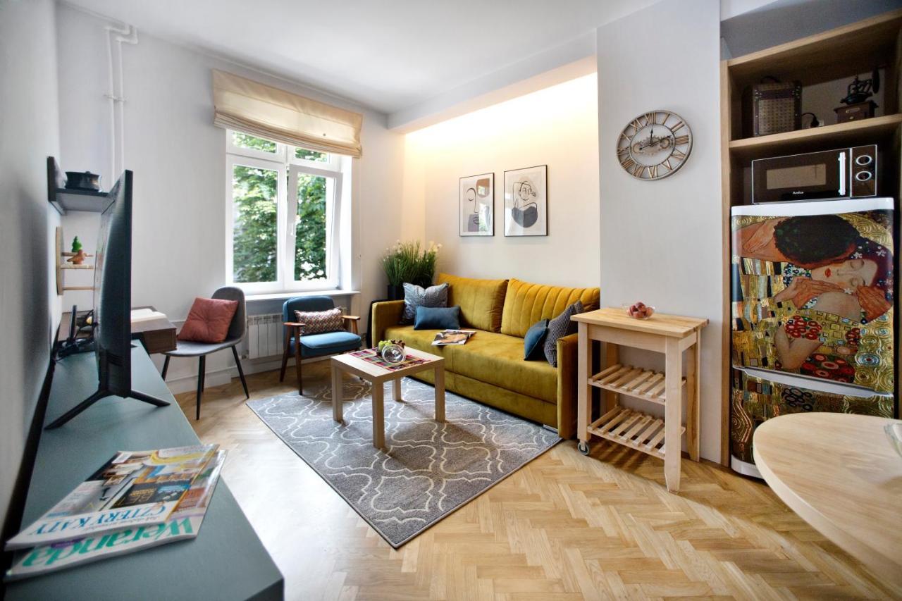 Ochota P&O Serviced Apartments Warschau Exterior foto